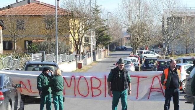 Chiude lo Scatolificio: macchinari in vendita