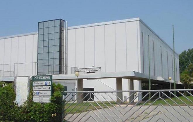 Palasport, Tosi plaude all’ampliamento 