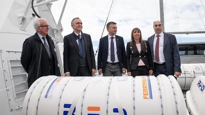 Ecco Sand, la barca senza equipaggio che salverà i naufraghi e il mare