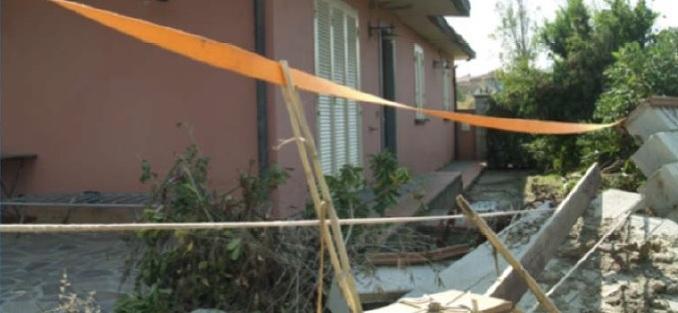 Le vittime del Rio Ardenza «Una casa non in regola» 