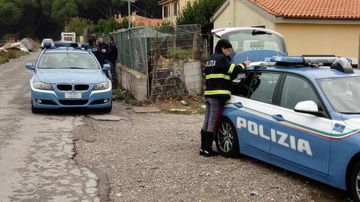 Nomade del campo rom minacciato dopo un furto chiede aiuto alla polizia