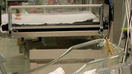Bimbo nato morto, imputati medici e ostetrica