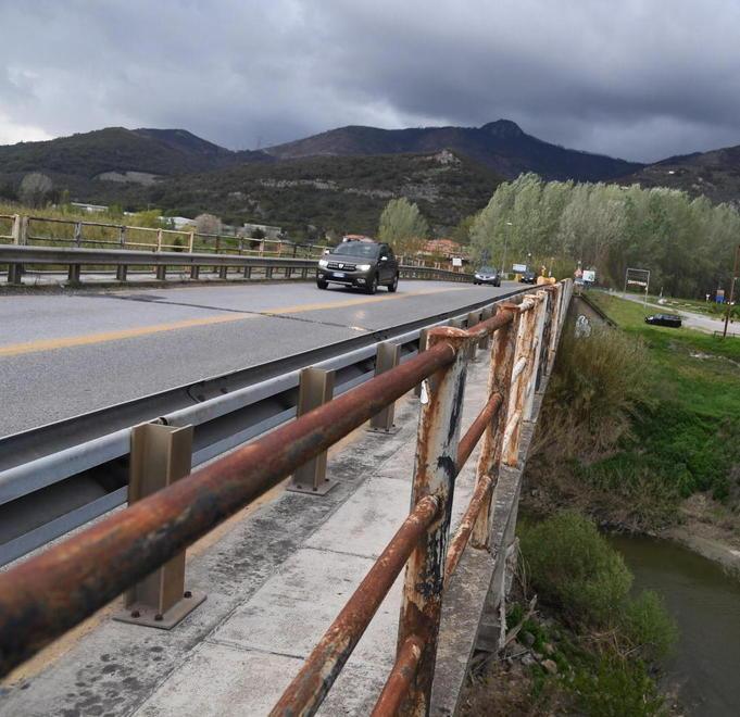 Ponte di Lugnano, parla il M5S «Ridurre i tempi dei lavori» 