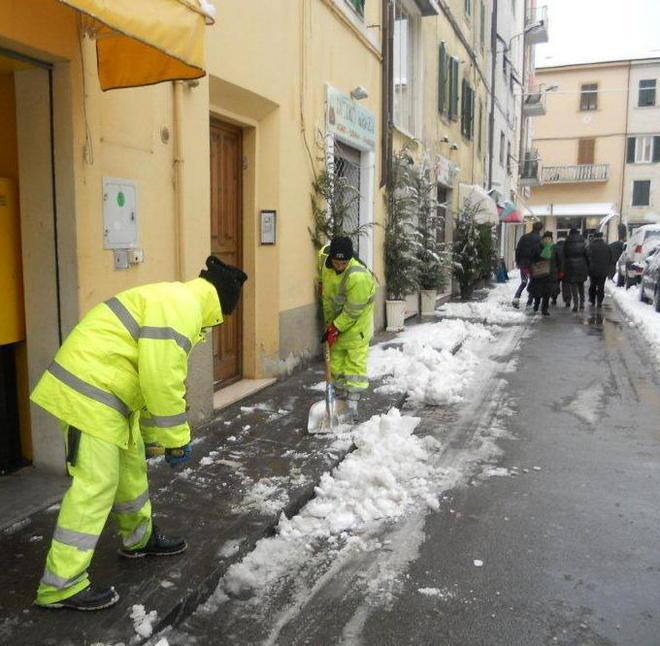 «In casa con sei gradi» la rabbia contro l’Enel 