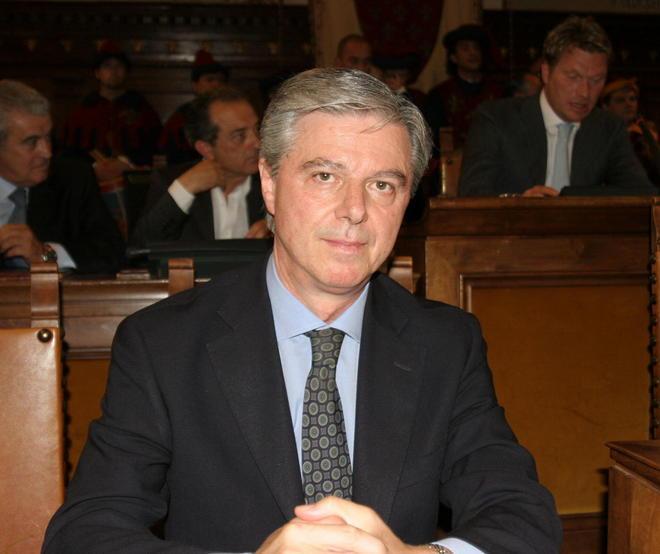 Il nuovo progetto: casale in legno e viale 