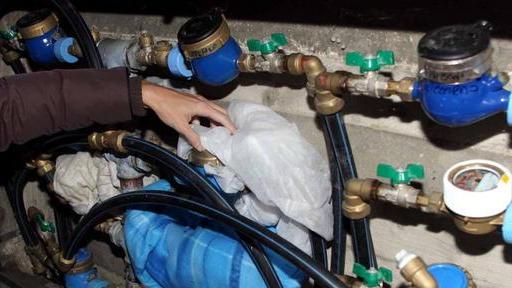 Centinaia di famiglie senz’acqua per il gelo
