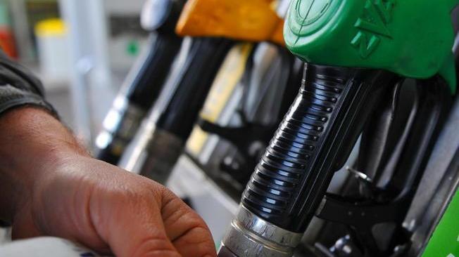 In un anno spendiamo 15 euro in più