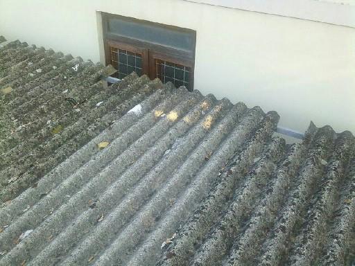 Tetto di Eternit in piano centro a Pieve 