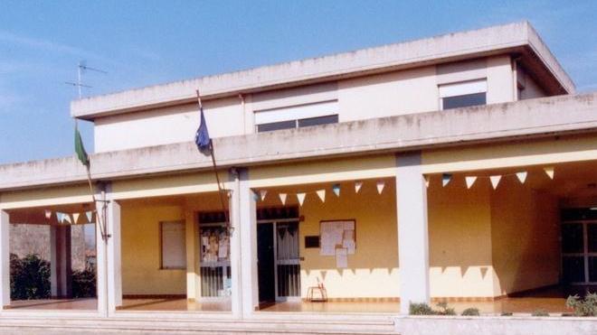 Scuola ancora chiusa a causa dei topi rinviata l’apertura prevista per stamani