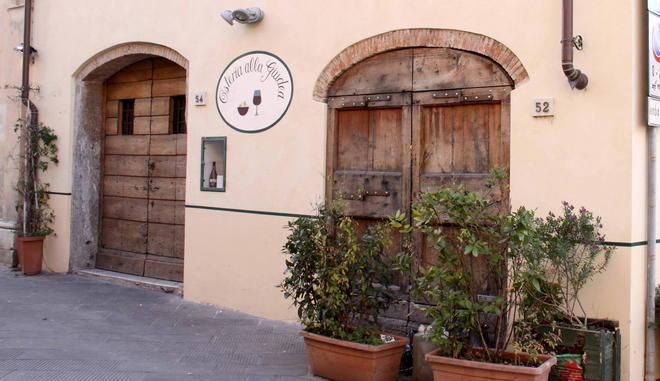 Ristoranti, finisce un’epoca: La Giudea cambia gestione