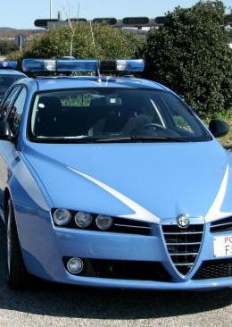 Inseguiti dalla polizia dopo la fuga all’alt 