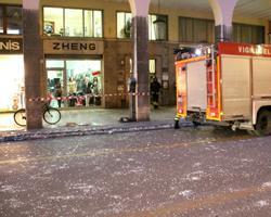 Scoppia bombola di gas in un ufficio di via Grande, illesi i due impiegati 