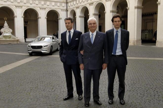 De Tomaso, lavoratori in corteo «Non sappiamo chi è il padrone» 