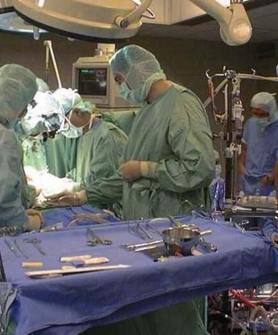 Protesi a rischio: esami per 355 pazienti 