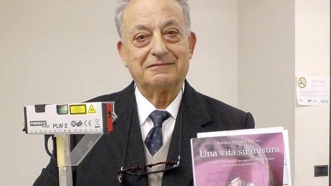 Michele, ecco il sarto che svela in un libro i segreti del mestiere