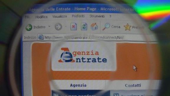 Oltre diecimila famiglie fanno i conti con la crisi