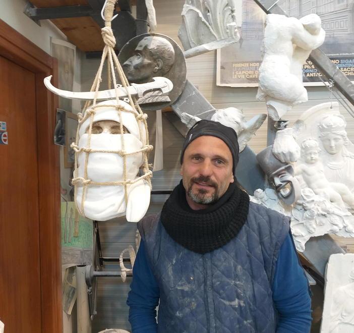 Lo scultore Monfroni omaggerà i vincitori con due delle sue opere