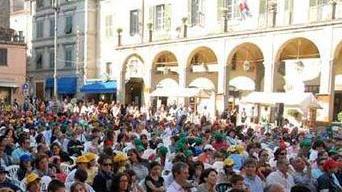 Un Borgo da Sfogliare fra arcieri e tamburini