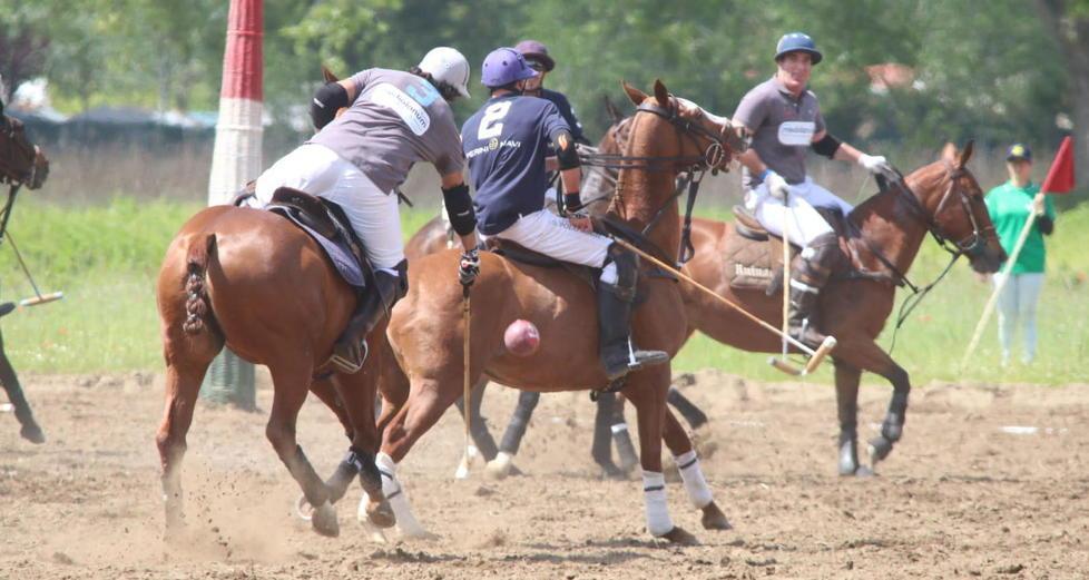 Spettacolo a Villa Borbone per l’esordio della Polo Cup 