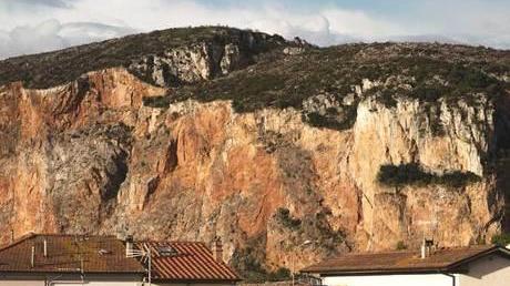 Messa in sicurezza e attività estrattiva Presentato il piano per l’ex cava
