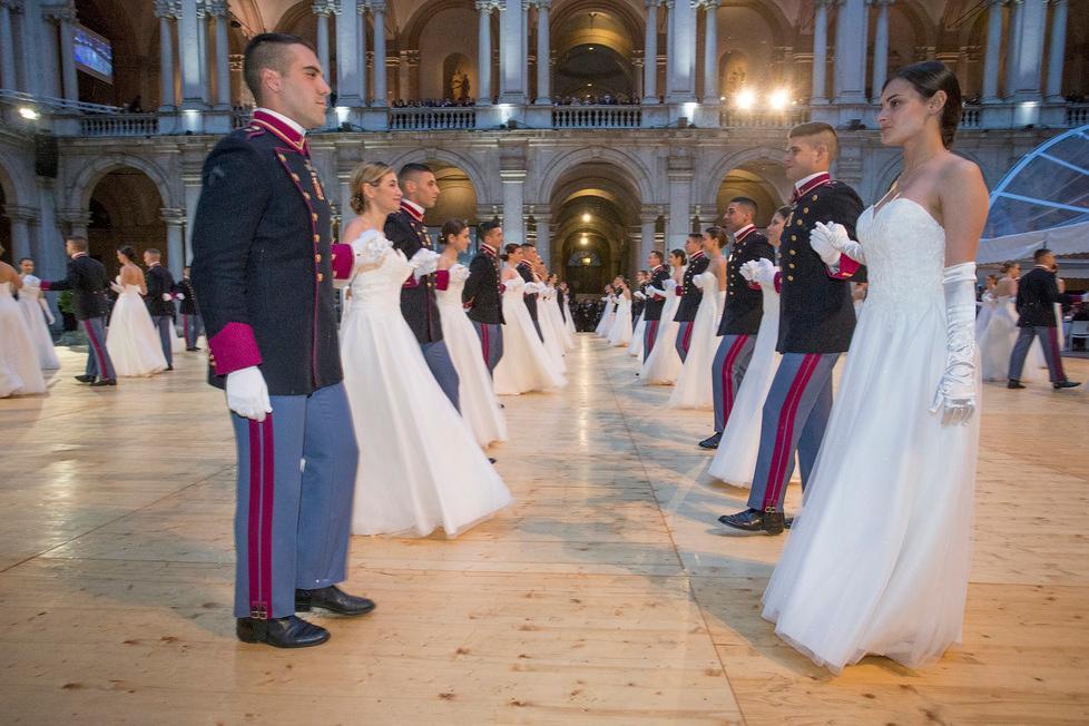 Modena, ballo delle debuttanti notte da principesse Gazzetta di Modena