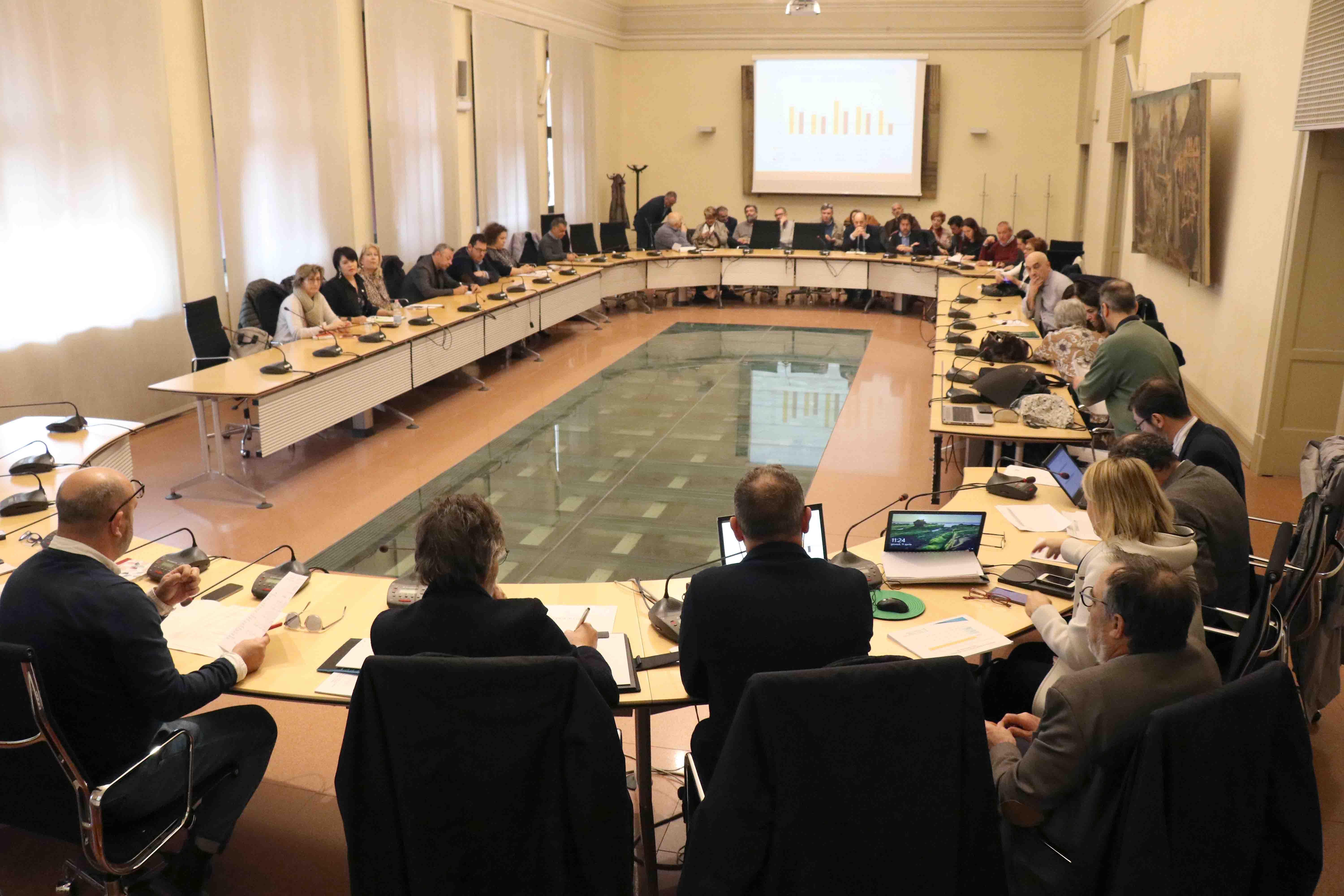 Una seduta della conferenza territoriale socio sanitaria in Castello a Ferrara