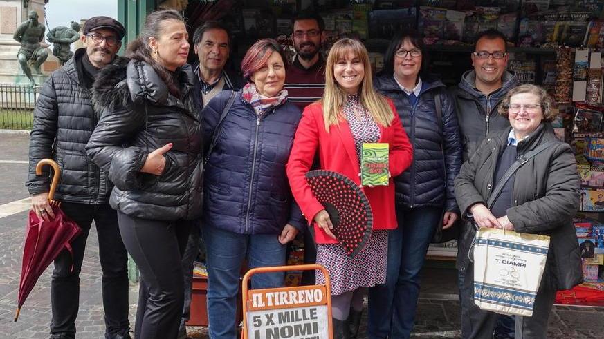 L’edicola, casa dei giornali, ora si apre a cultura e servizi