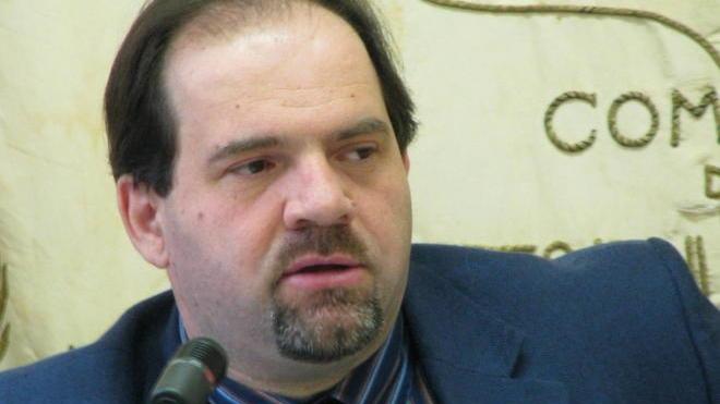 Tendone di Docciola sostenuto dai mattoni