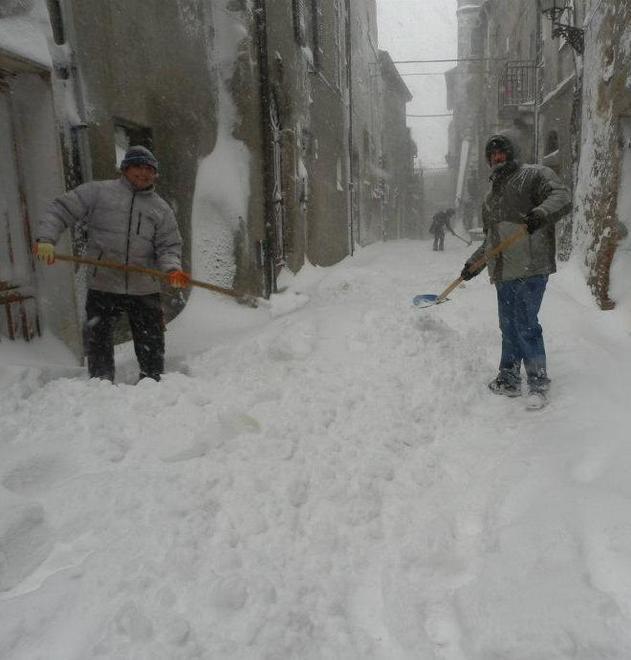 Emergenza acqua centinaia di chiamate per i tecnici del Fiora