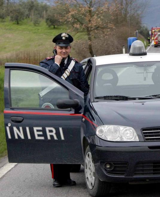 Mamma e nonna picchiate a sangue per comprare droga 