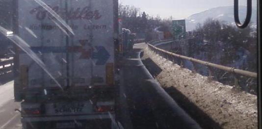 Camionisti esasperati, strade sgombre ma vietate 