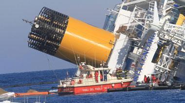 Mare calmo, inizia il pompaggio del carburante
