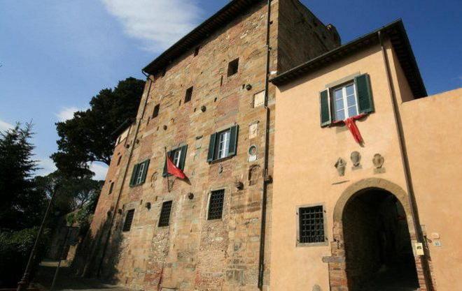 Il mercatino resiste ai capricci del meteo ma salta il carnevale 