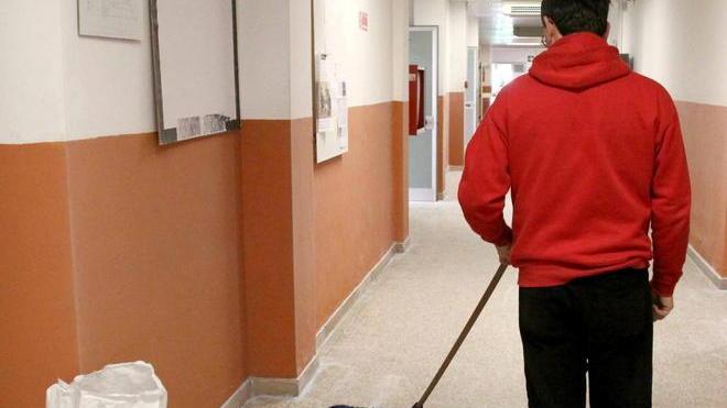 La coop di pulizie cresce e assume quindici persone
