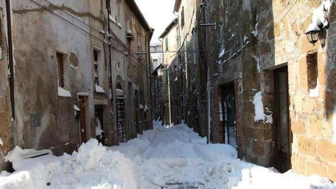 Tubazioni bloccate dal gelo, contatori in tilt e problemi elettrici nelle stazioni di sollevamento