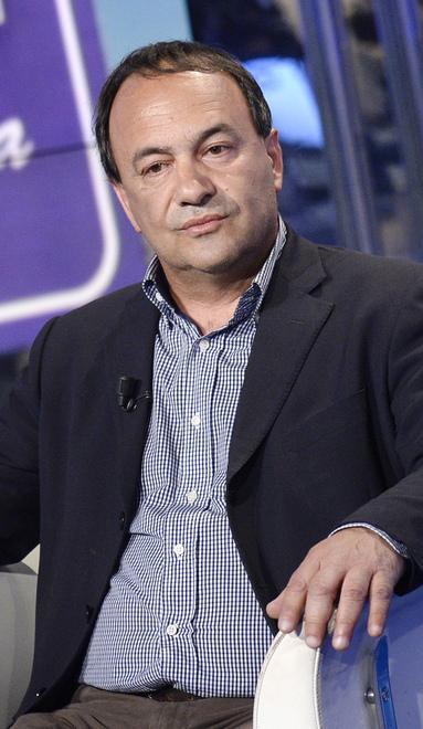 Mimmo Lucano a Seravezza per il Festival della Memoria 