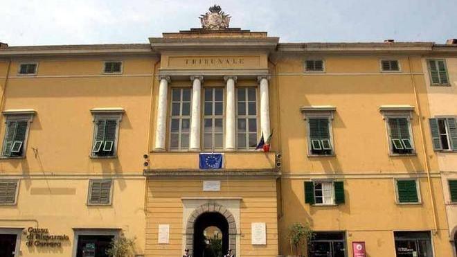 «Il nostro tribunale non deve essere trasferito a Massa»