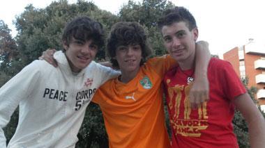 L'ultimo abbraccio a Gianlu è una canzone pop del frate-cantautore