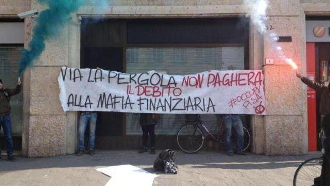 Case di via La Pergola, si prepara un esposto alla procura