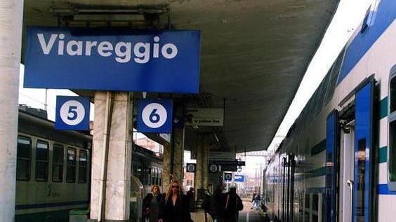 Parcheggi solo a tempo, le commesse protestano