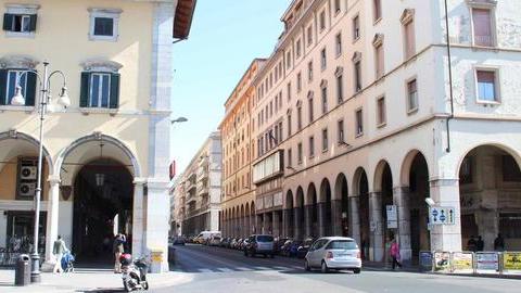 Sos parcheggi in centro L’ira dei commercianti