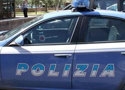 “Geloso” della vincita alla slot machine vuole i soldi, arrestato 