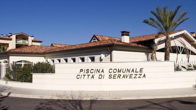 Gas in piscina, i gestori chiedono i danni