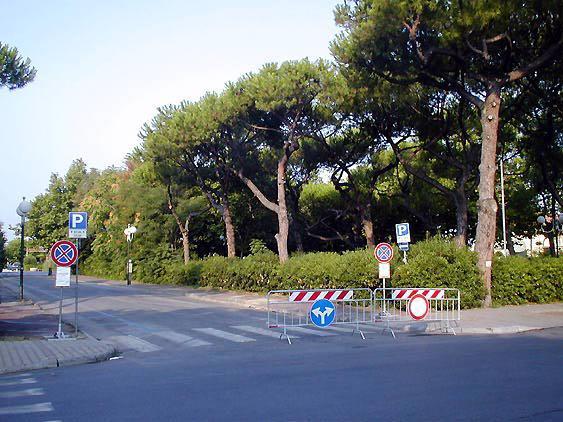 Veleno per topi nel parco giochi di via Matteotti a Forte 
