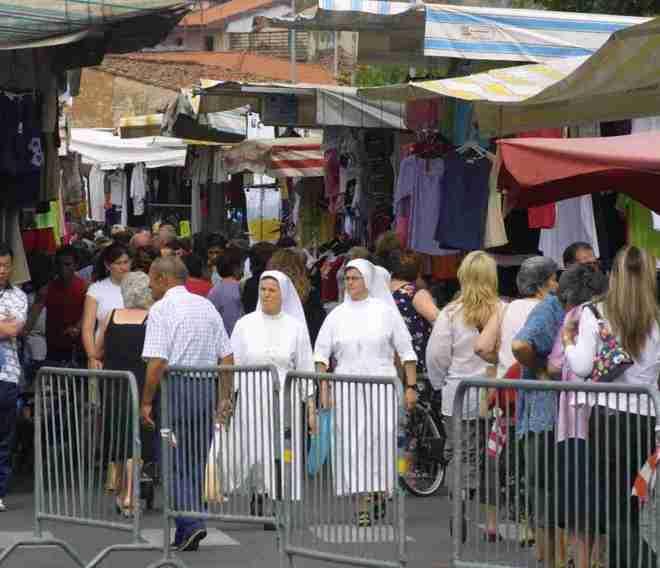 Barricate contro il mercato, trasloco troppo in ritardo 