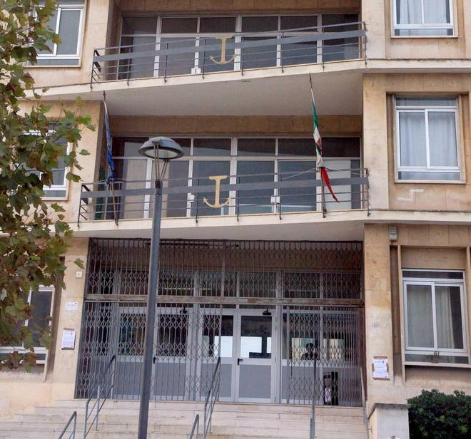 Malore dopo lo spinello segnalazione in questura 
