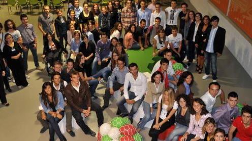 Uniti per far crescere i giovani locali