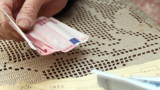 Pensioni, per 3mila rosignanesi stop ai soldi in contanti