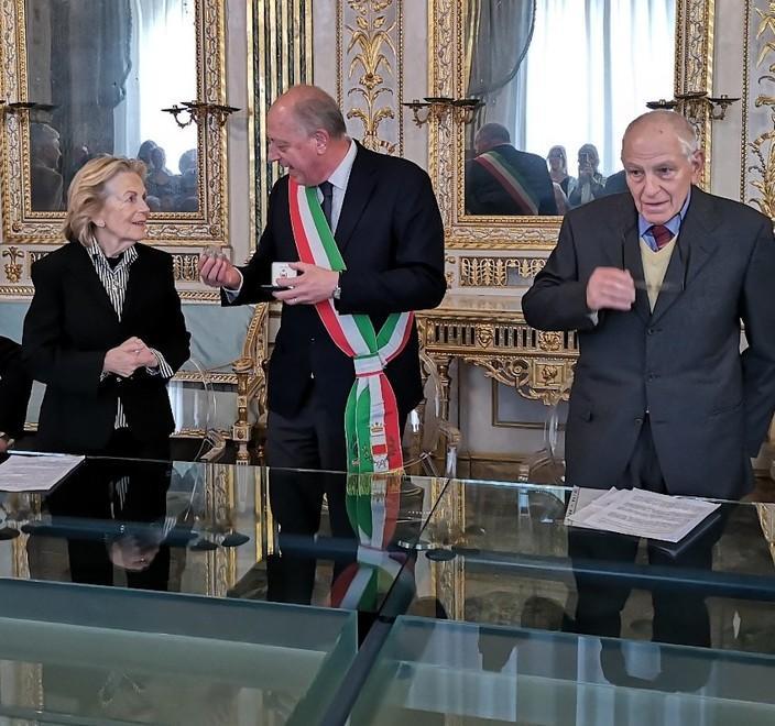 La Medaglia della Città consegnata a Lucca Tuareg