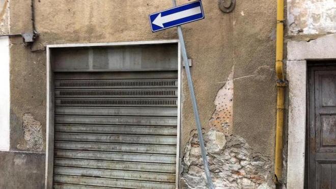 L’ennesimo incidente nella via Gino Menconi